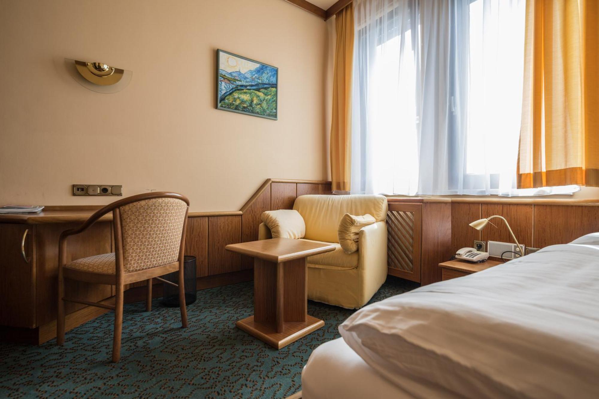 Hotel Eitljoerg เวียนนา ภายนอก รูปภาพ
